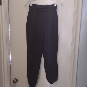 Lululemon Women's Black Athletic Pants (J351)